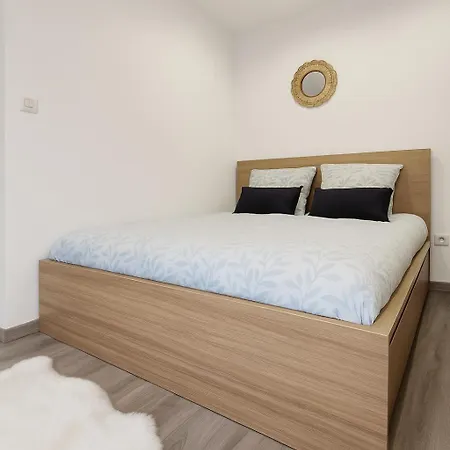 דירה Le Vosgien - Hyper Center - Calme - Wifi - Spacieux Épinal