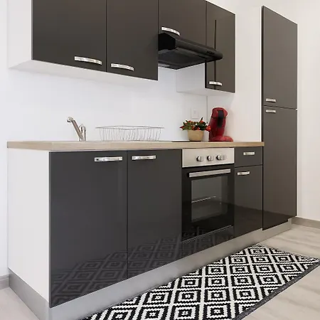 Le Vosgien - Hyper Center - Calme - Wifi - Spacieux * Épinal